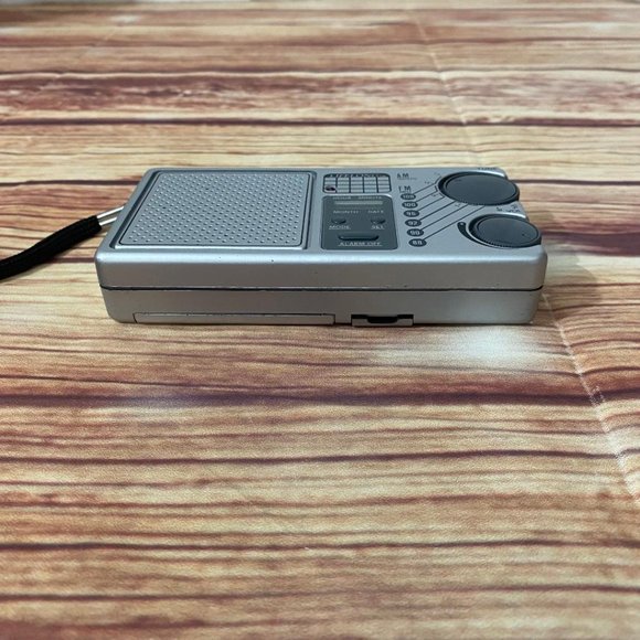 Lifelong AM/FM Portable Pocket Size Radio with LCD Alarm Clock Model-845 - Picture 11 of 14